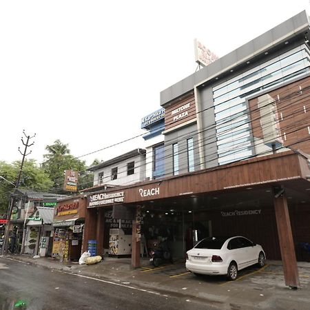 Reach Residency Hotel Kochi Ngoại thất bức ảnh