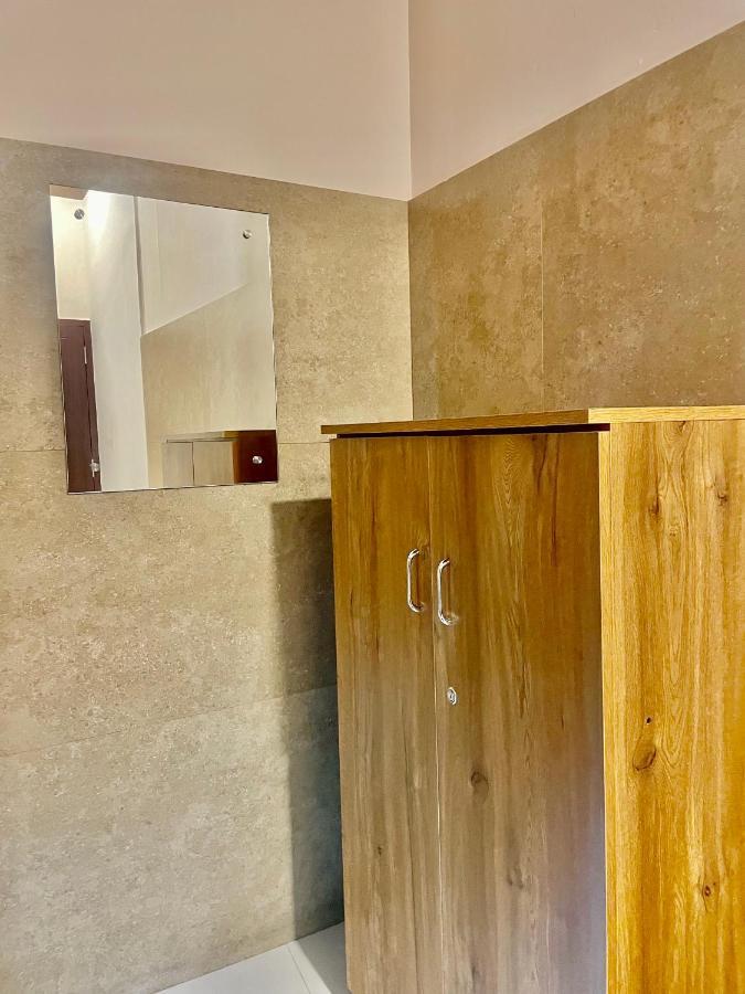 Reach Residency Hotel Kochi Ngoại thất bức ảnh