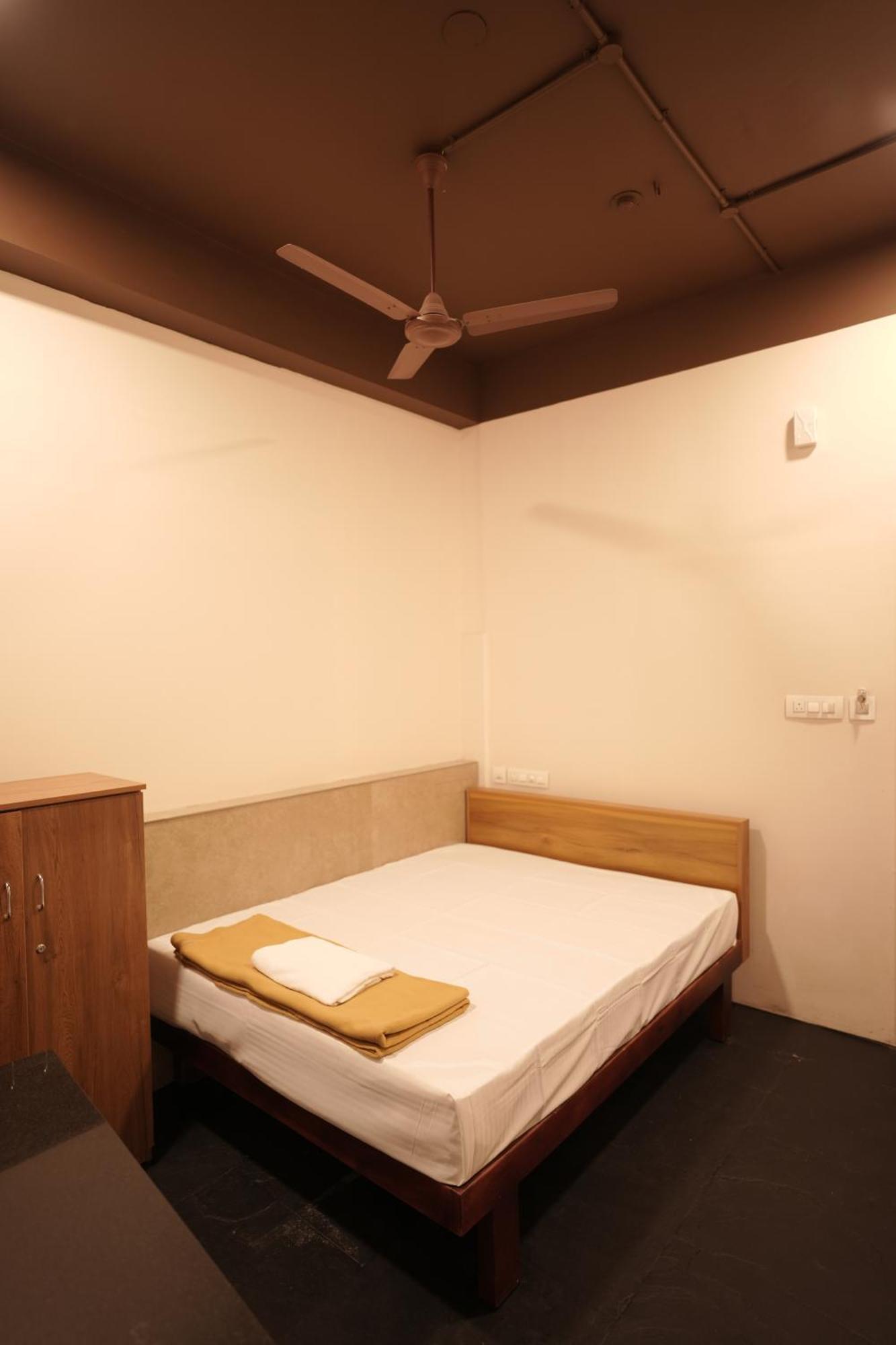 Reach Residency Hotel Kochi Ngoại thất bức ảnh