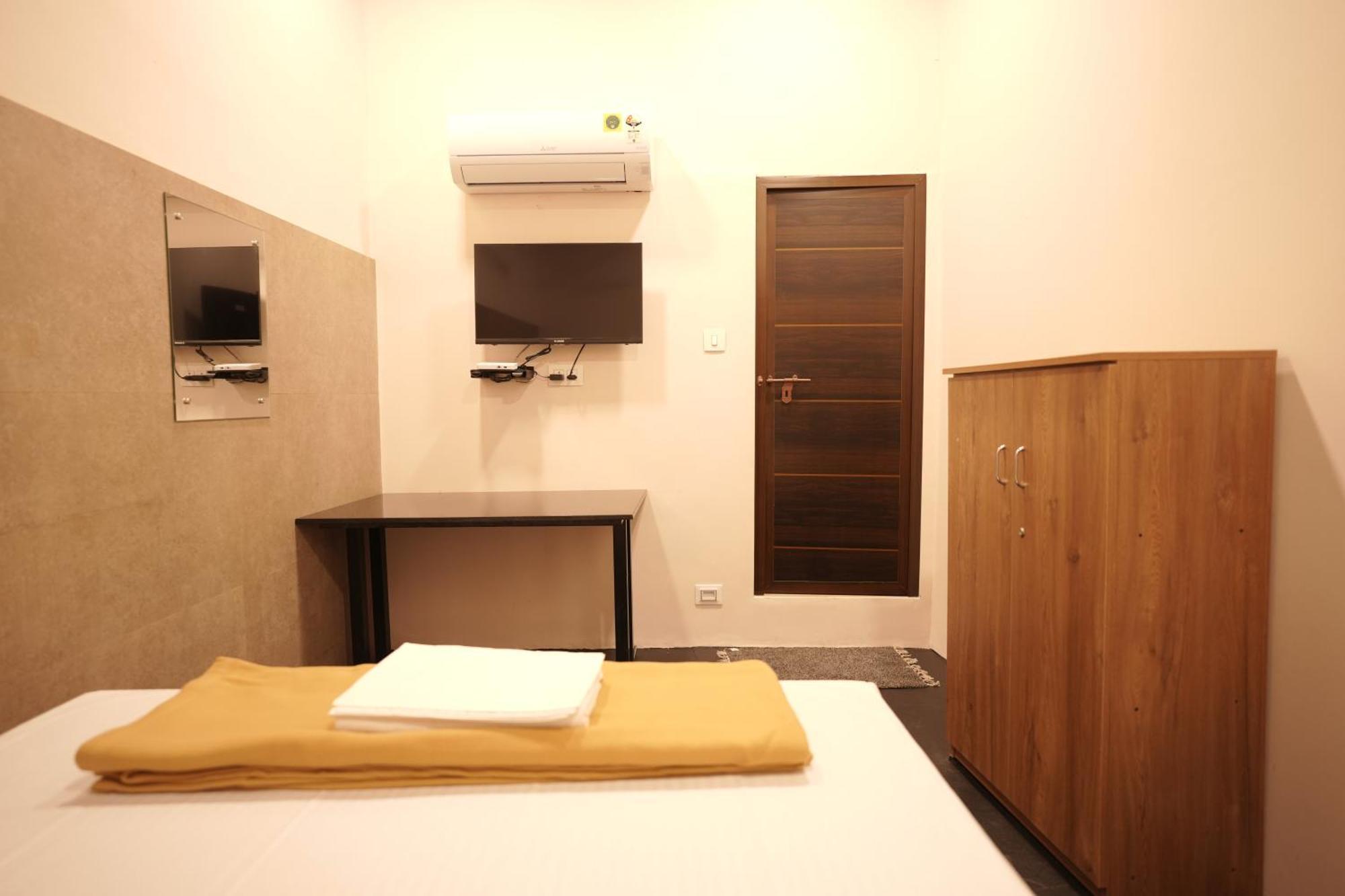 Reach Residency Hotel Kochi Ngoại thất bức ảnh