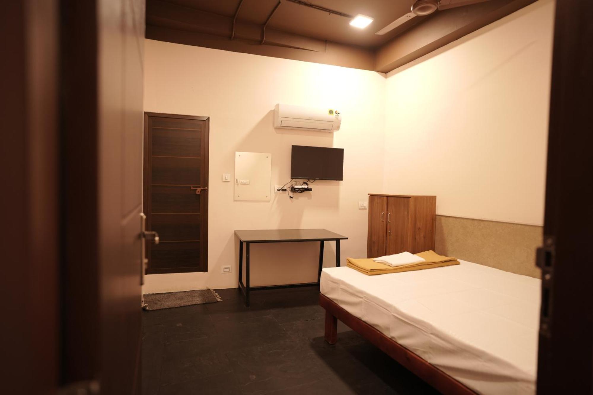 Reach Residency Hotel Kochi Ngoại thất bức ảnh