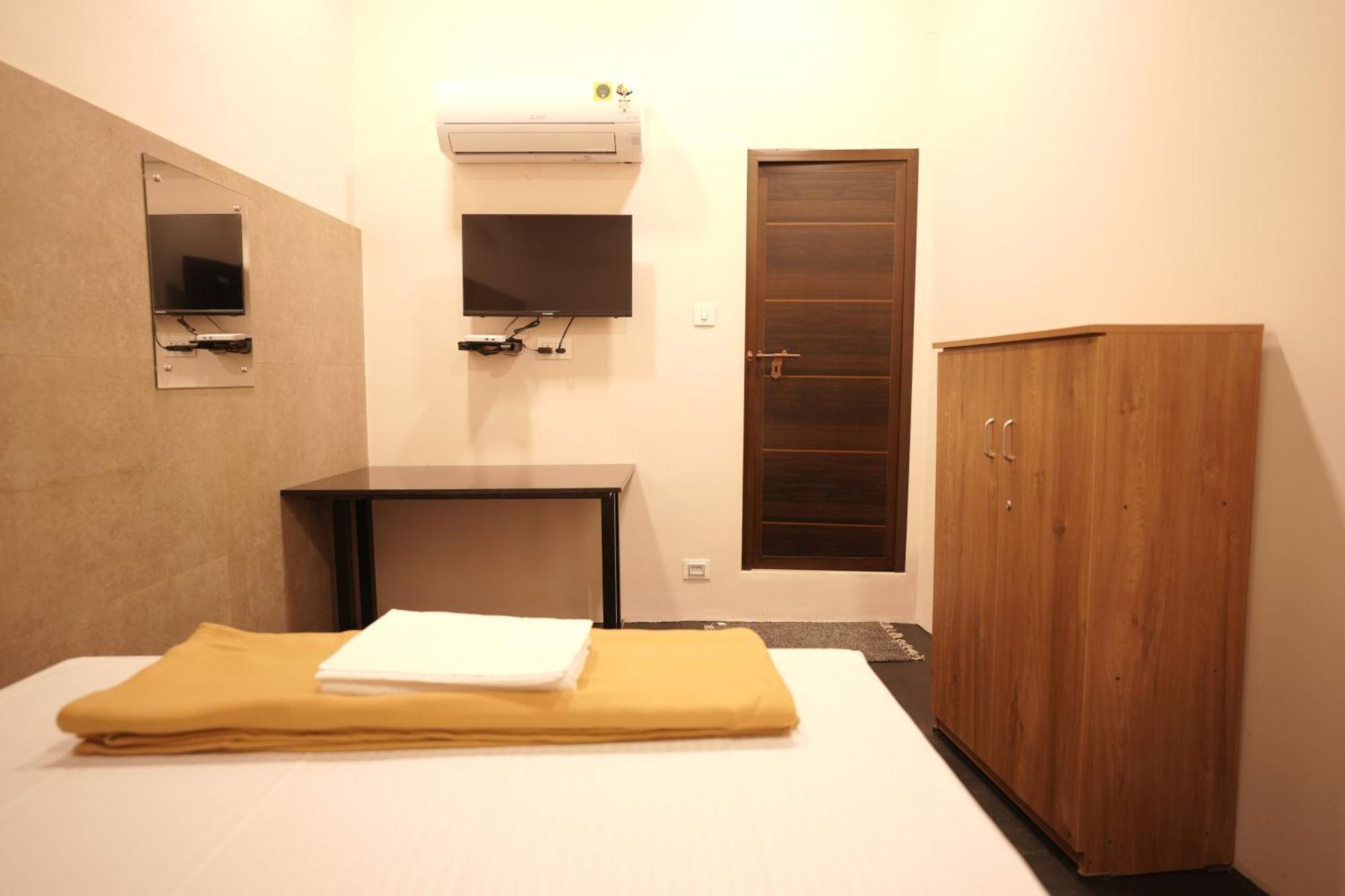 Reach Residency Hotel Kochi Ngoại thất bức ảnh