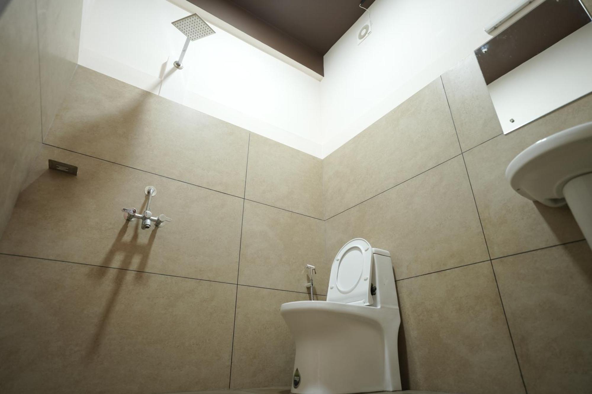 Reach Residency Hotel Kochi Ngoại thất bức ảnh