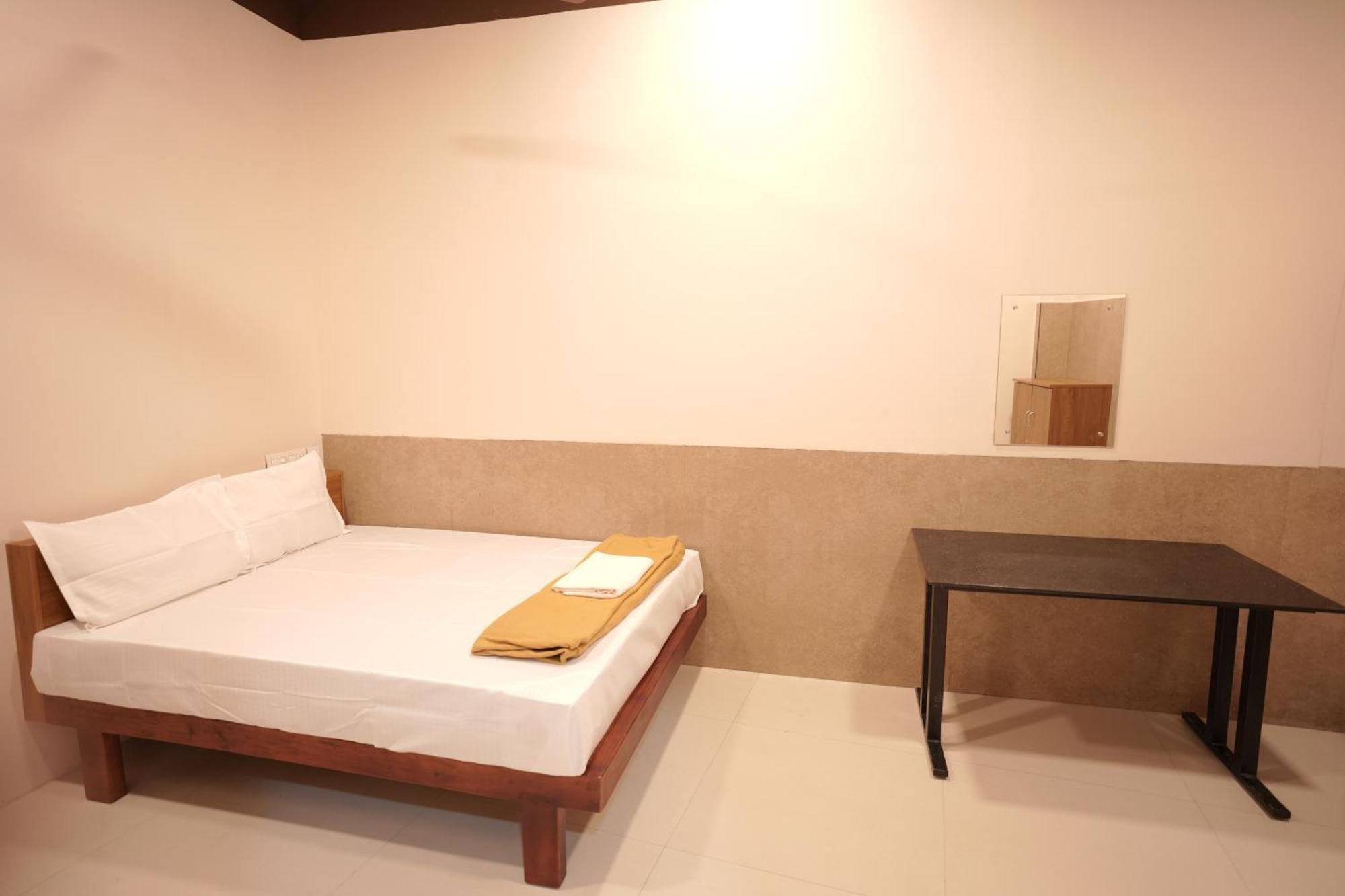 Reach Residency Hotel Kochi Ngoại thất bức ảnh