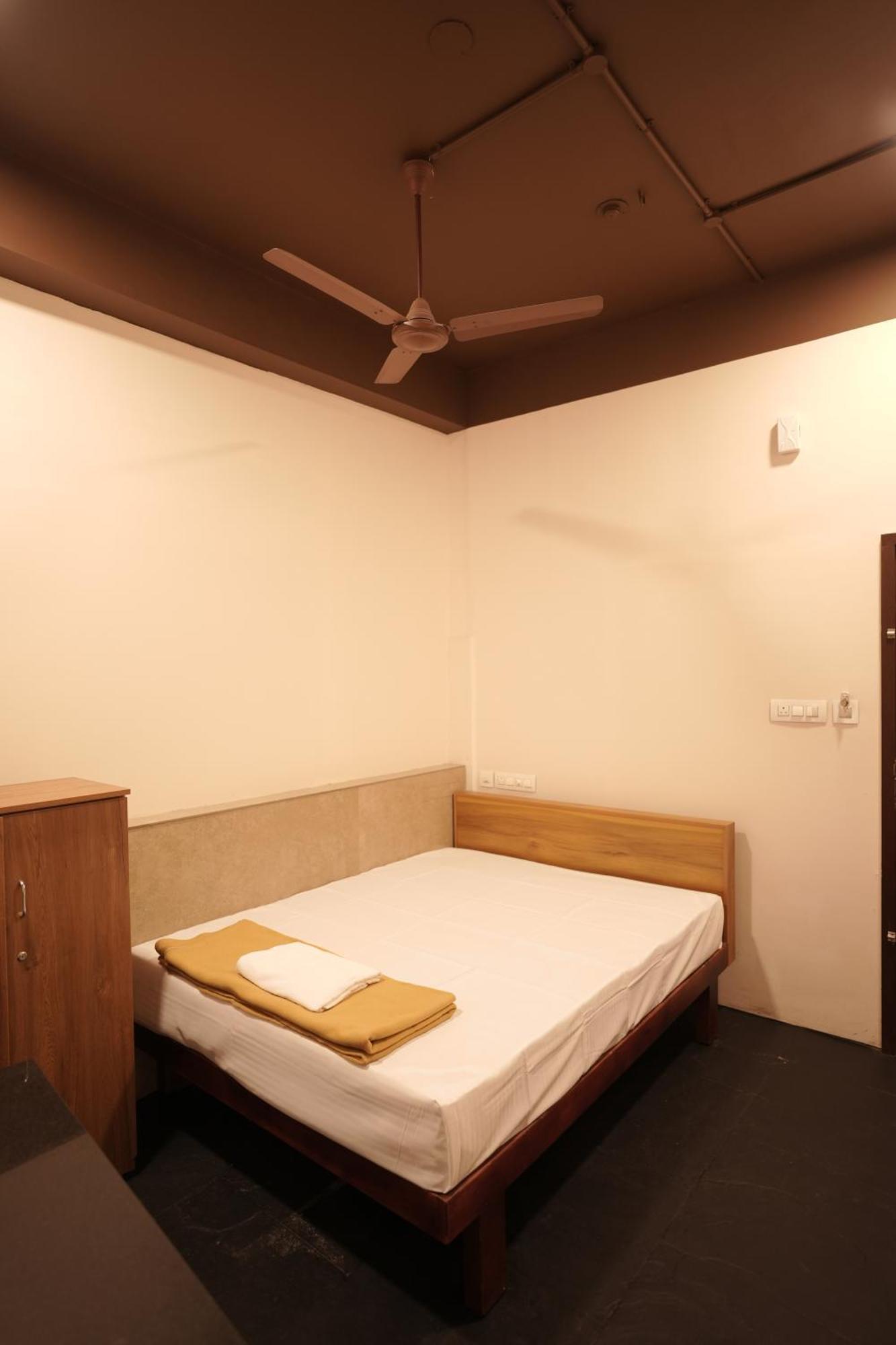 Reach Residency Hotel Kochi Ngoại thất bức ảnh